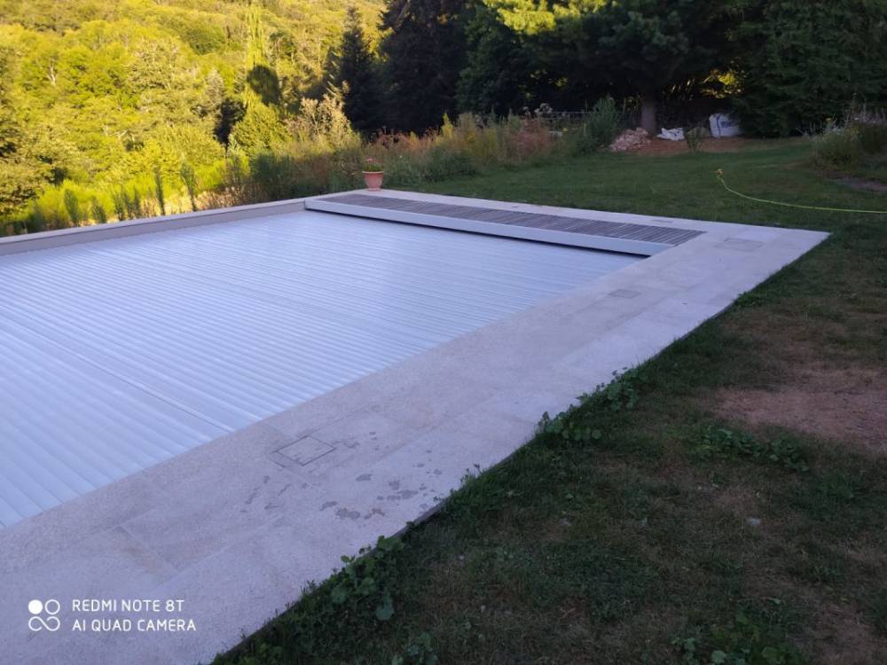 carrelage piscine près de Limoges